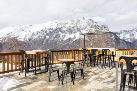 Demeure Sauvage · Restaurant &amp; Chambres Alpe d’Huez